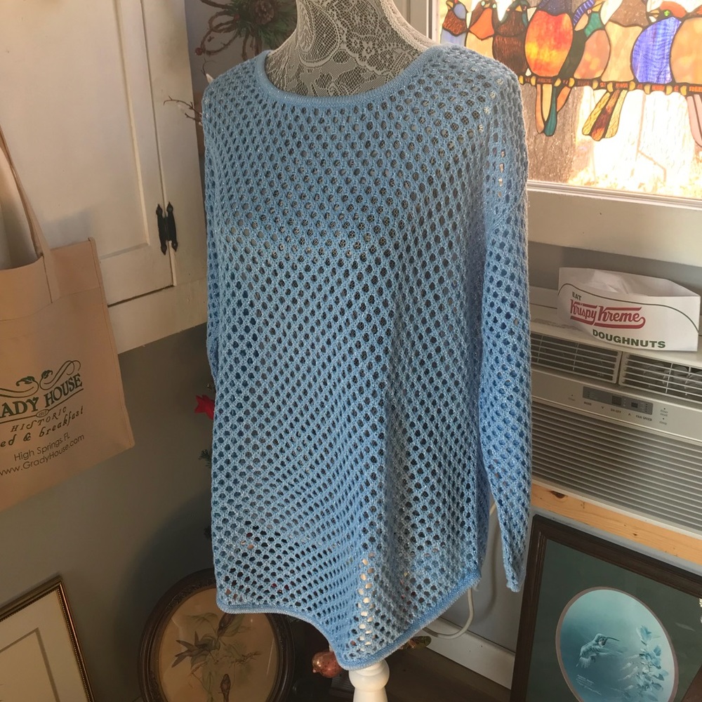 Blue open weave top